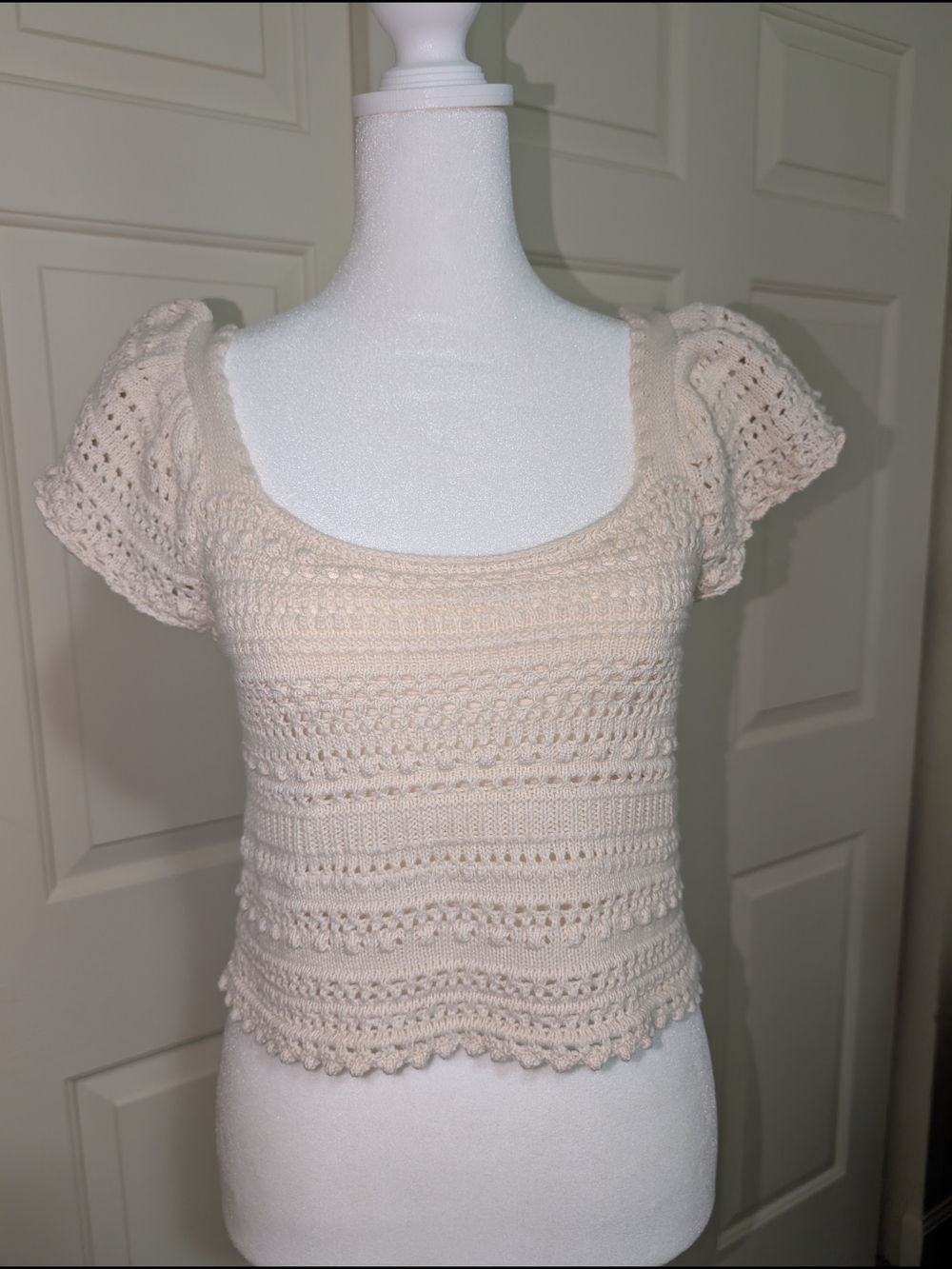 NWT Sincerely Jules Cream Openwork Crochet Knit Puff-Sleeve Crop Top -S